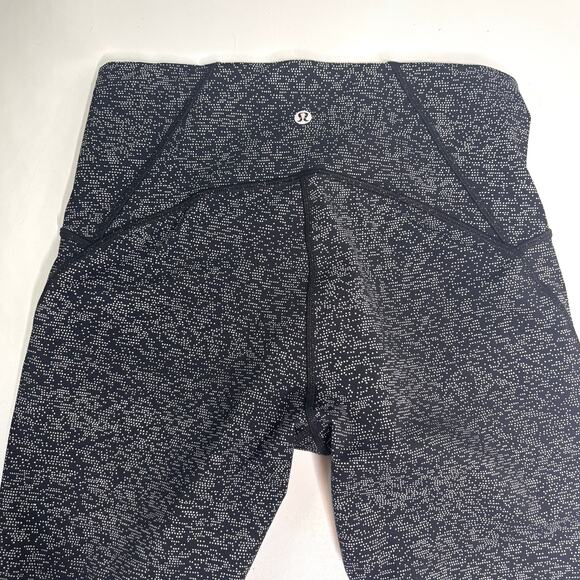 Lululemon Train Times 7/8 Pant 25” Night View, White Black 8 - Picture 8 of 10